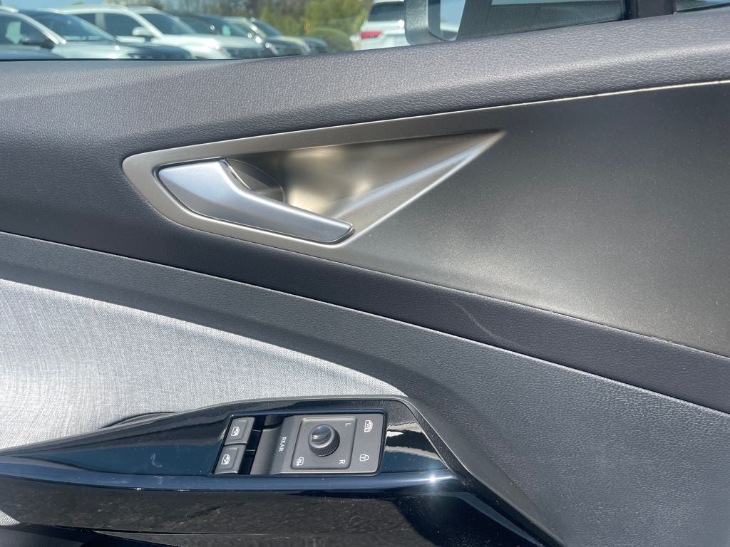 2026 Volkswagen ID.4 Pro