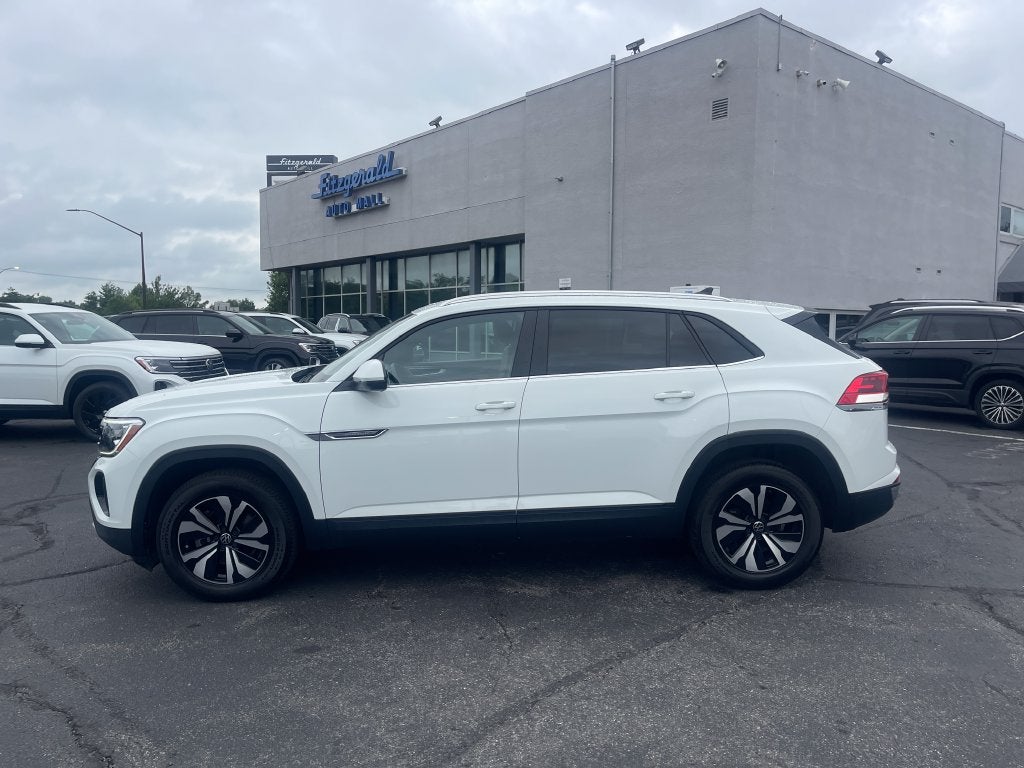 2024 Volkswagen Atlas Cross Sport 2.0T SE