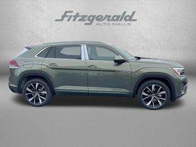 2026 Volkswagen Atlas Cross Sport 2.0T SEL Premium R-Line