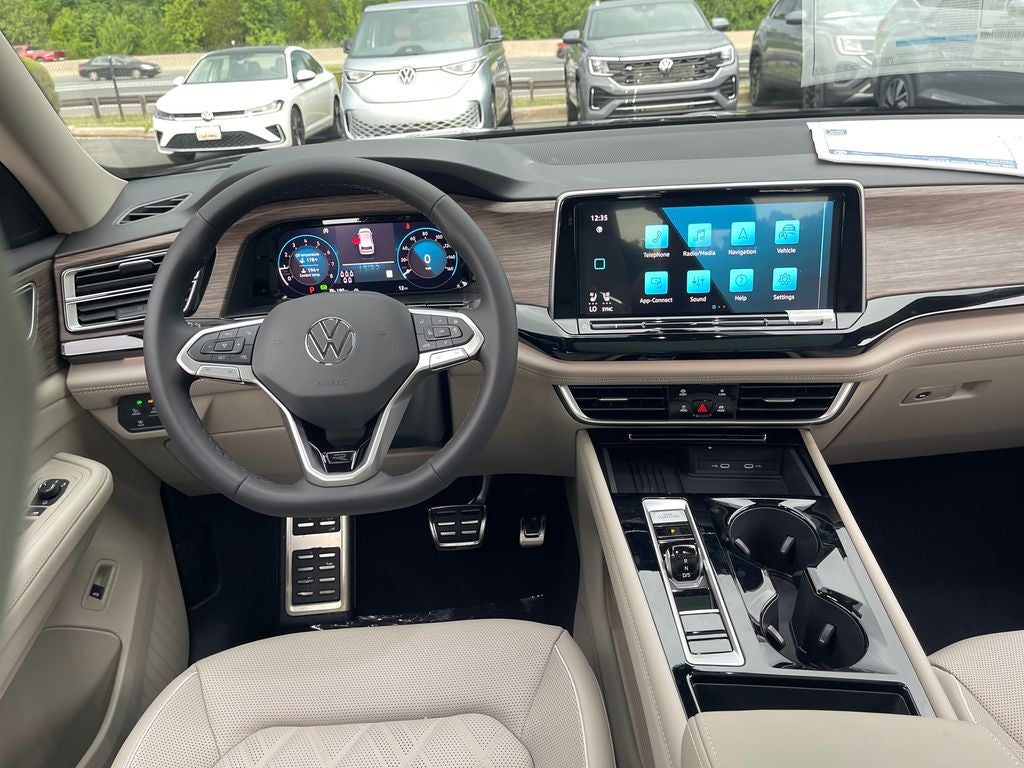 2026 Volkswagen Atlas 2.0T SEL Premium R-Line