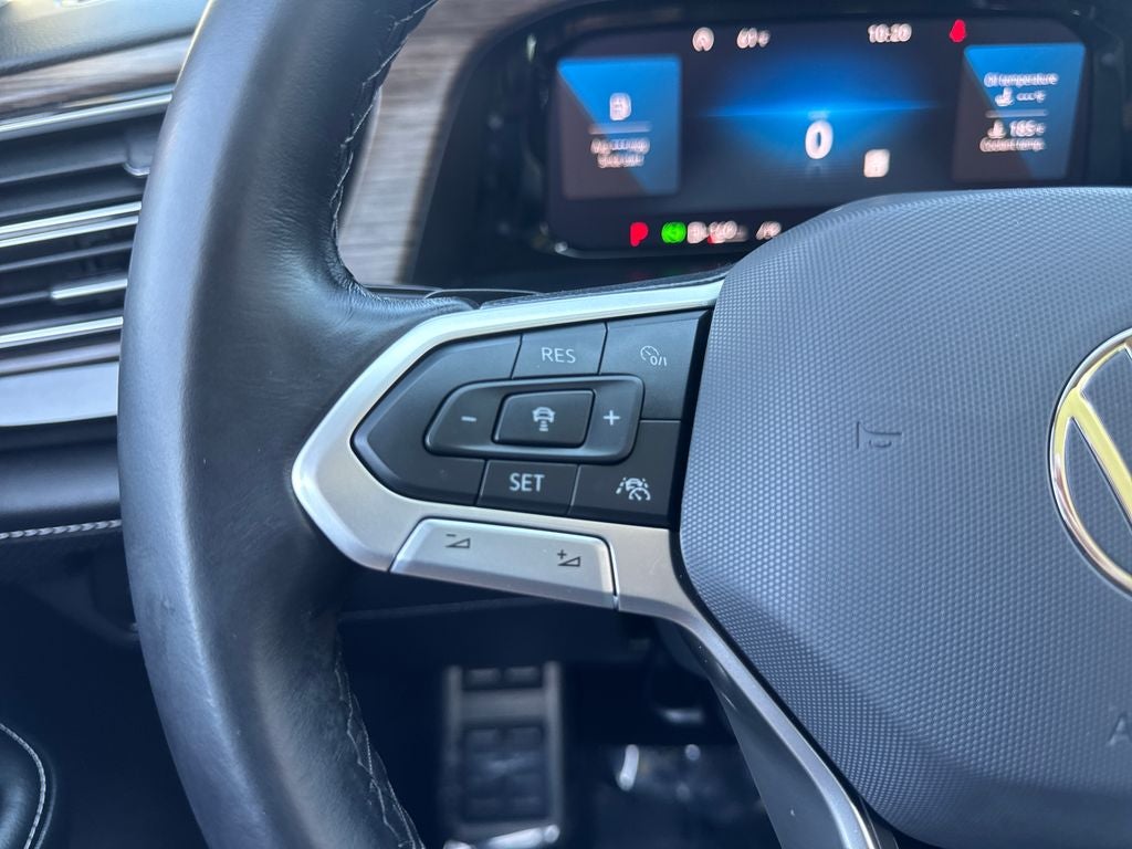 2024 Volkswagen Atlas 2.0T SEL Premium R-Line