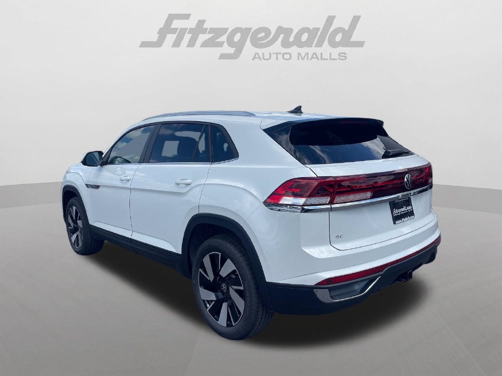 2026 Volkswagen Atlas Cross Sport 2.0T SE w/Technology