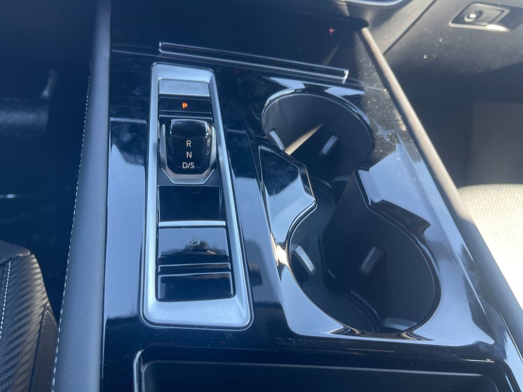 2026 Volkswagen Atlas Cross Sport 2.0T SE w/Tech 4MOTION