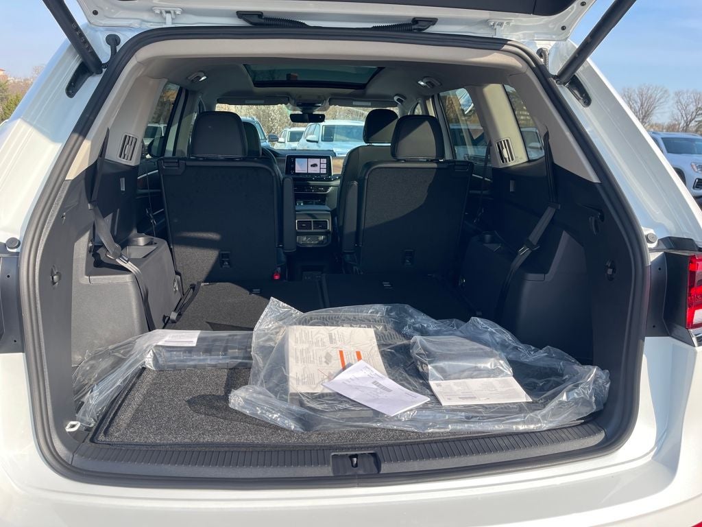 2026 Volkswagen Atlas SE W/ Tech AWD