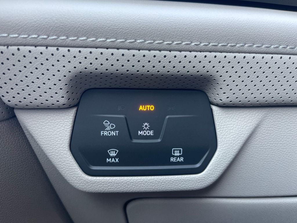 2026 Volkswagen Atlas SE W/ Tech AWD