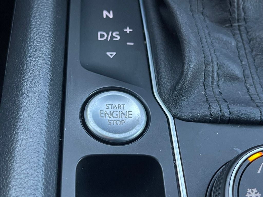 2020 Volkswagen Atlas Cross Sport 3.6L V6 SEL Premium 4Motion