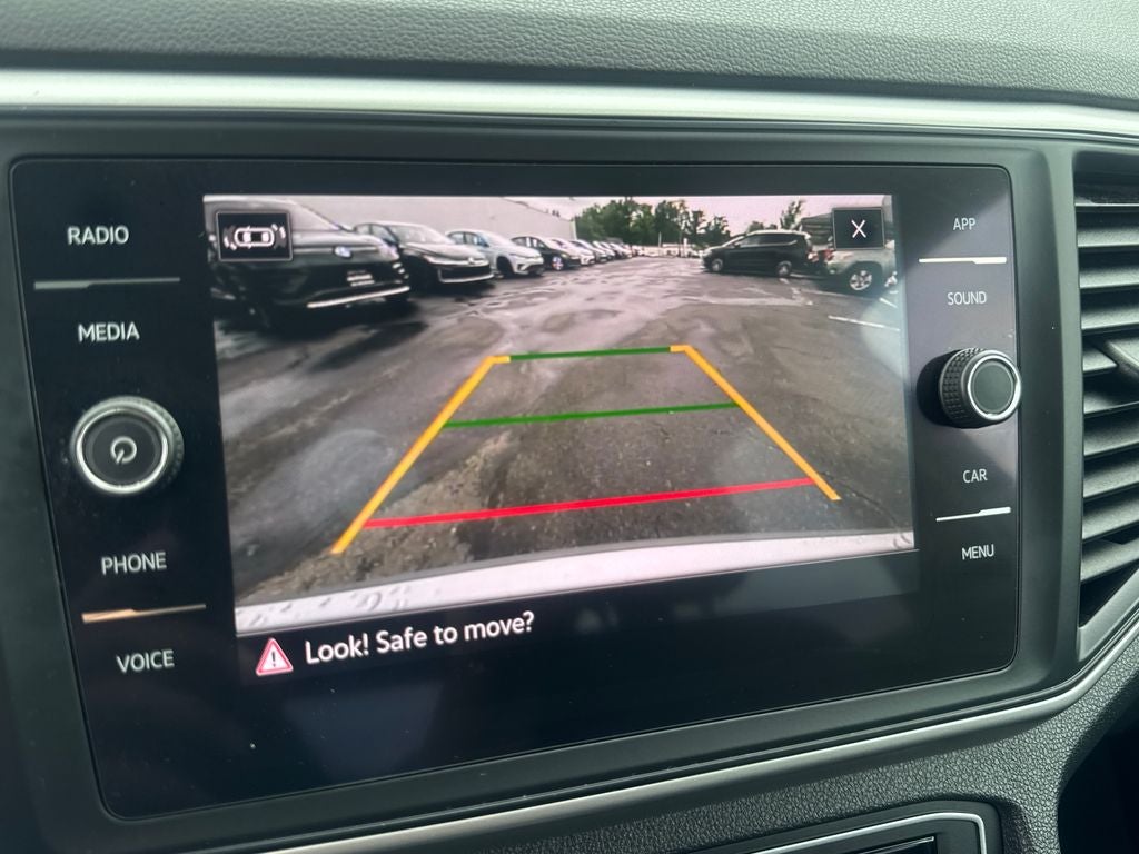 2021 Volkswagen Atlas 3.6L V6 SE w/Technology R-Line