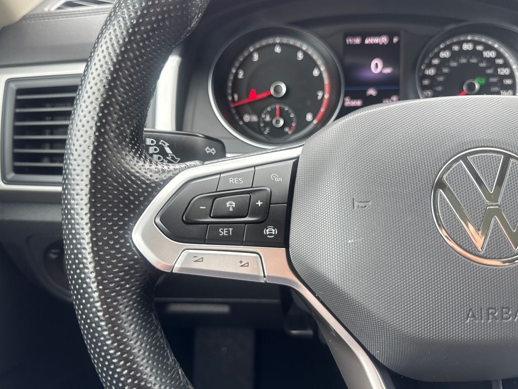 2021 Volkswagen Atlas 3.6L V6 SE w/Technology R-Line