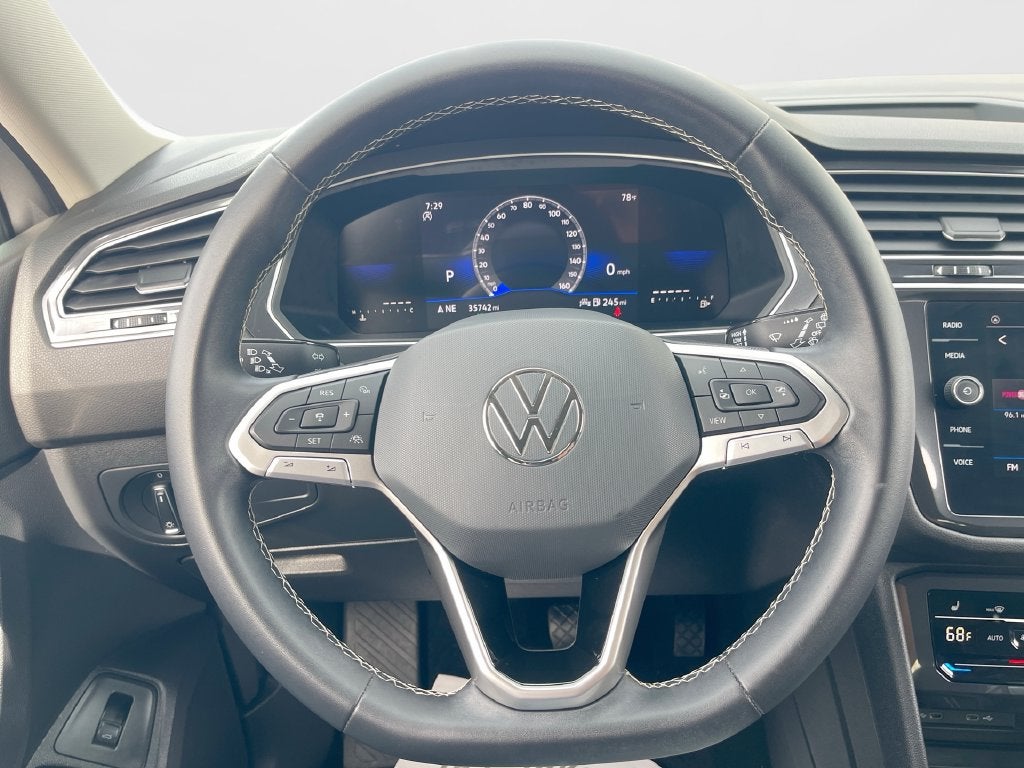 2023 Volkswagen Tiguan 2.0T SE