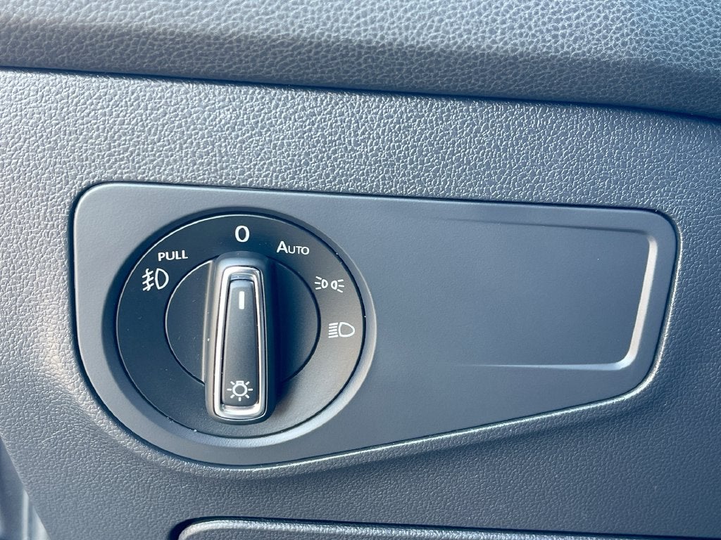 2018 Volkswagen Tiguan 2.0T SE