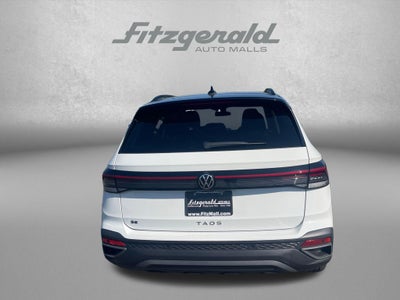 2026 Volkswagen Taos 1.5T SE Black
