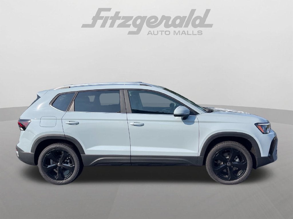 2027 Volkswagen Taos 1.5T SEL
