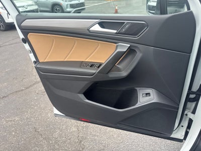 2024 Volkswagen Tiguan 2.0T SE R-Line Black
