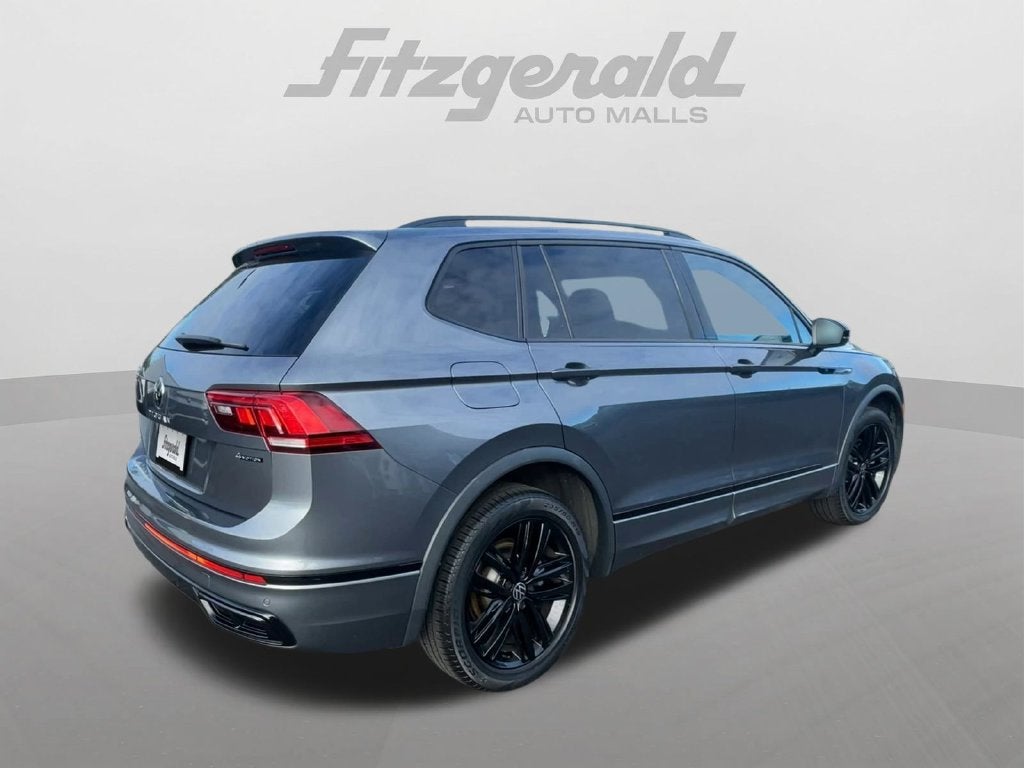 2022 Volkswagen Tiguan 2.0T SE R-Line Black