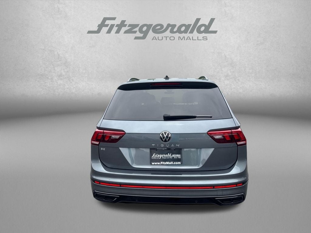 2024 Volkswagen Tiguan 2.0T SE R-Line Black