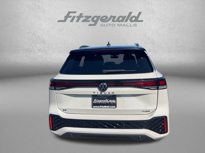 2026 Volkswagen Tiguan 2.0T SE R-Line Black