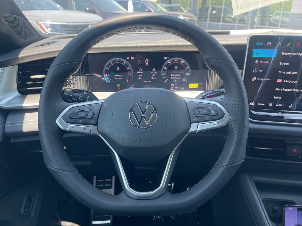 2026 Volkswagen Tiguan 2.0T SE R-Line Black