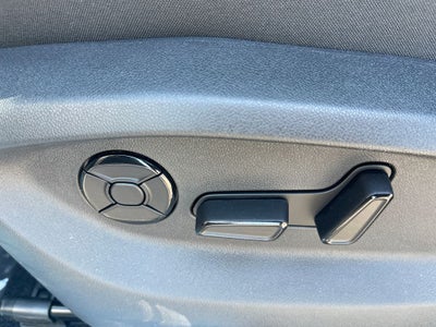 2026 Volkswagen Tiguan SE R-Line AWD