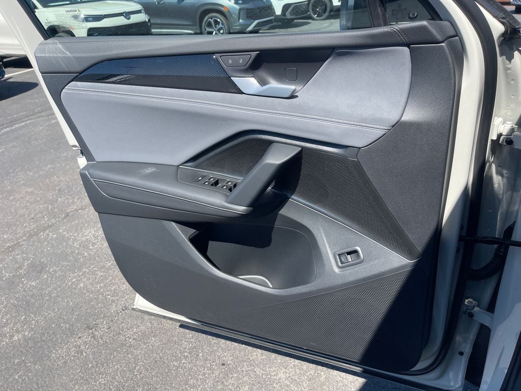2026 Volkswagen Tiguan SE R-Line AWD