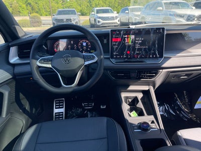 2026 Volkswagen Tiguan 2.0T SE R-Line Black