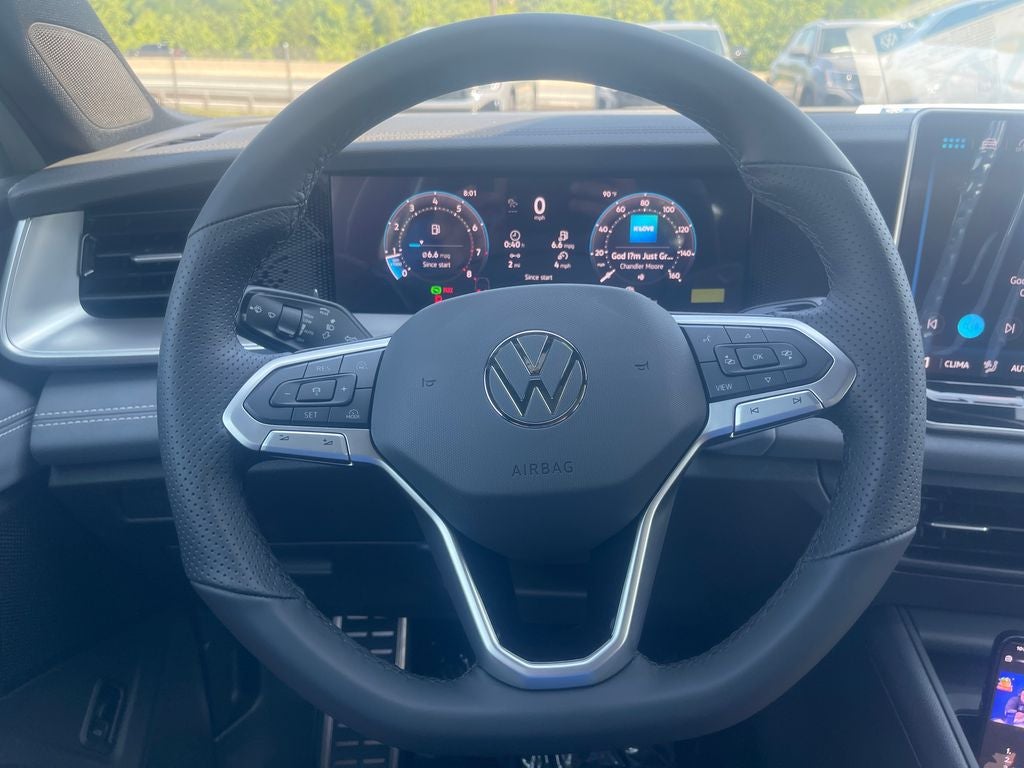 2026 Volkswagen Tiguan 2.0T SE R-Line Black