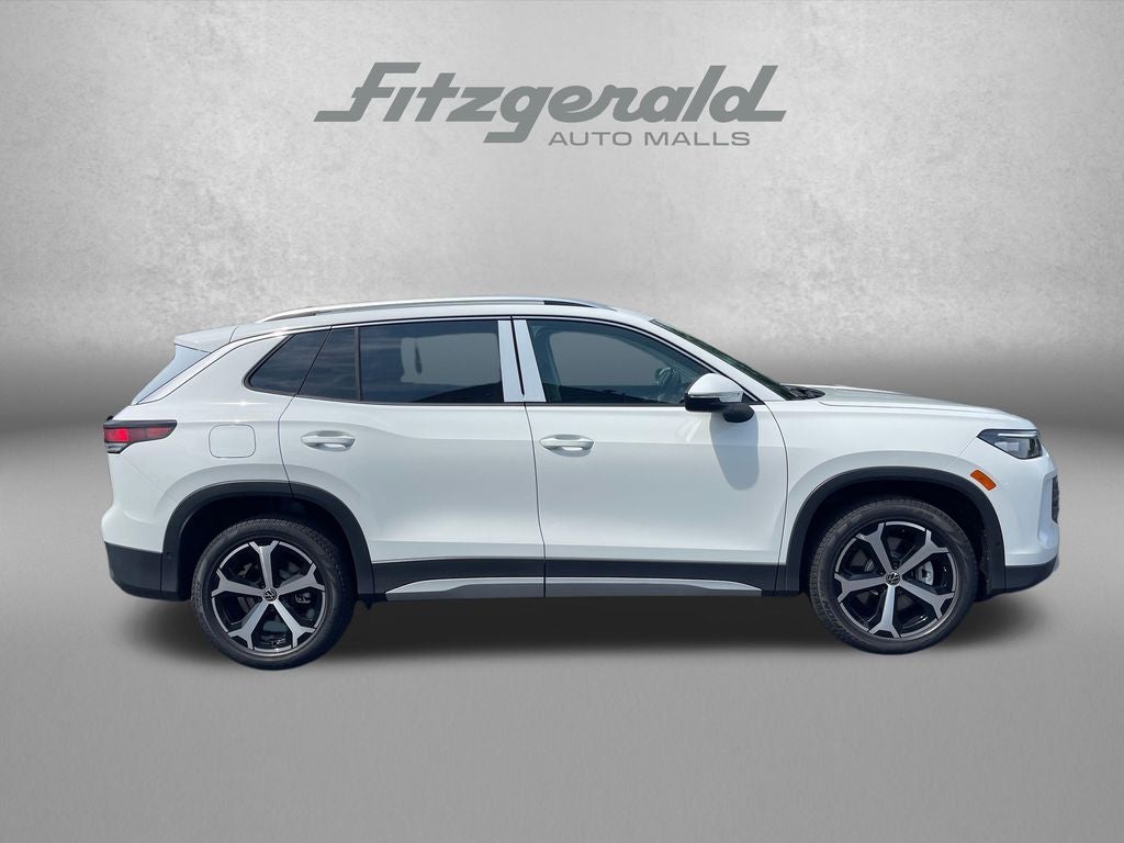 2026 Volkswagen Tiguan 2.0T SE