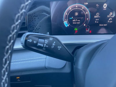2026 Volkswagen Tiguan SE AWD