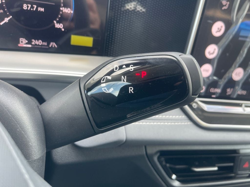 2026 Volkswagen Tiguan SE AWD