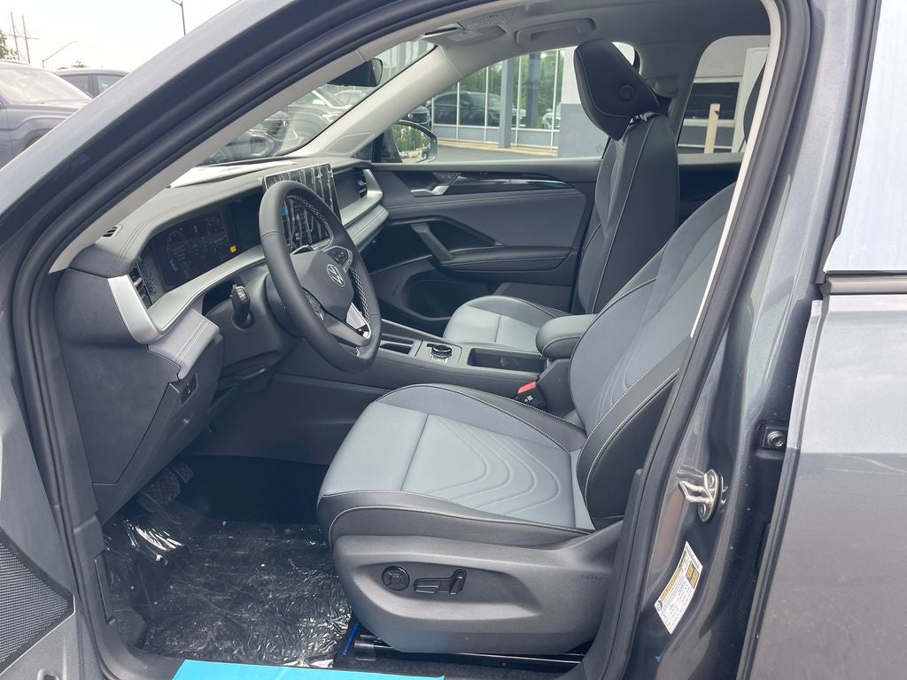 2026 Volkswagen Tiguan 2.0T SE