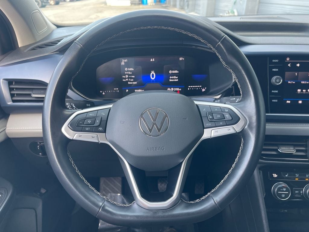 2024 Volkswagen Taos 1.5T SE