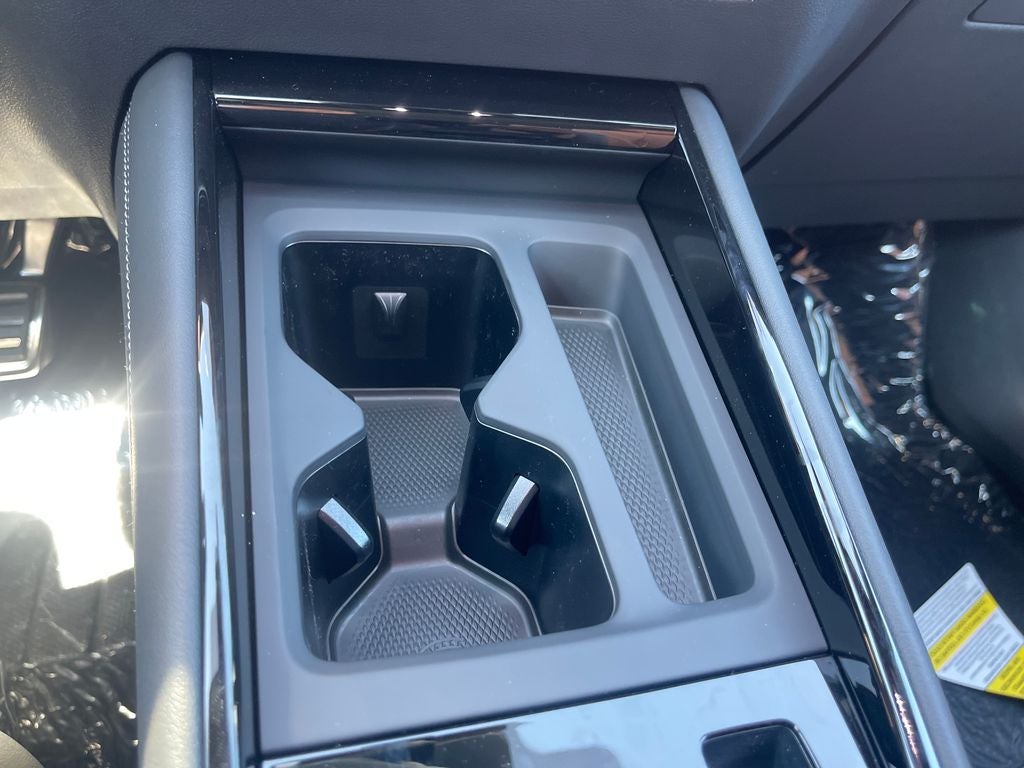 2026 Volkswagen Tiguan 2.0T SEL