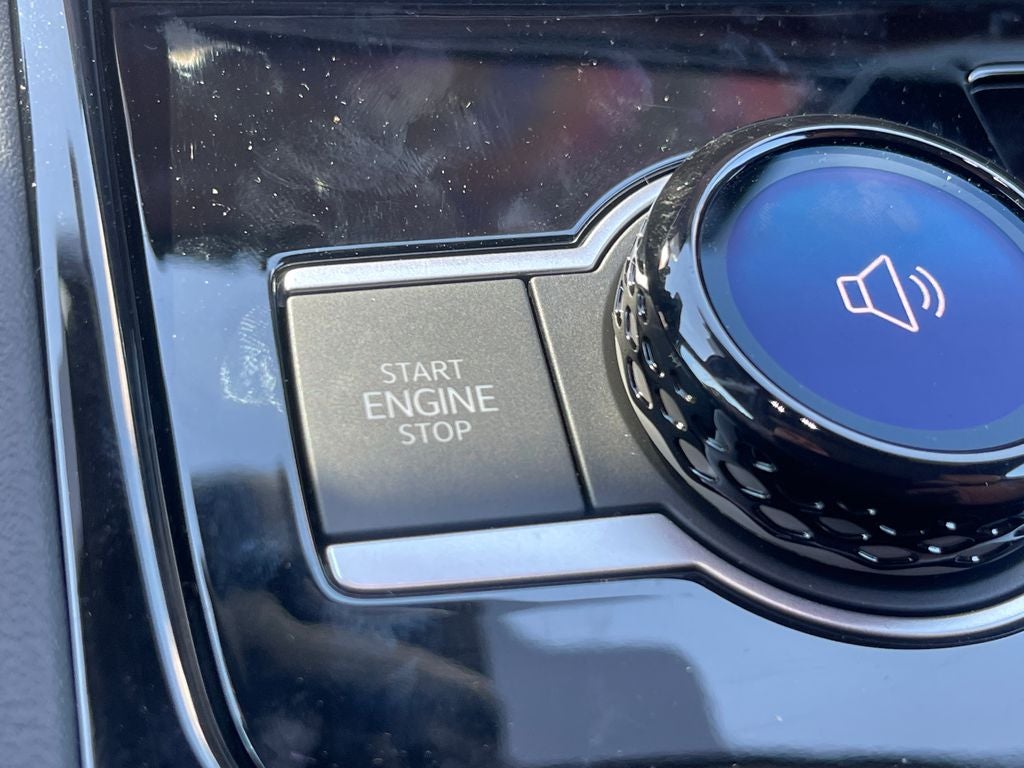 2026 Volkswagen Tiguan 2.0T SEL