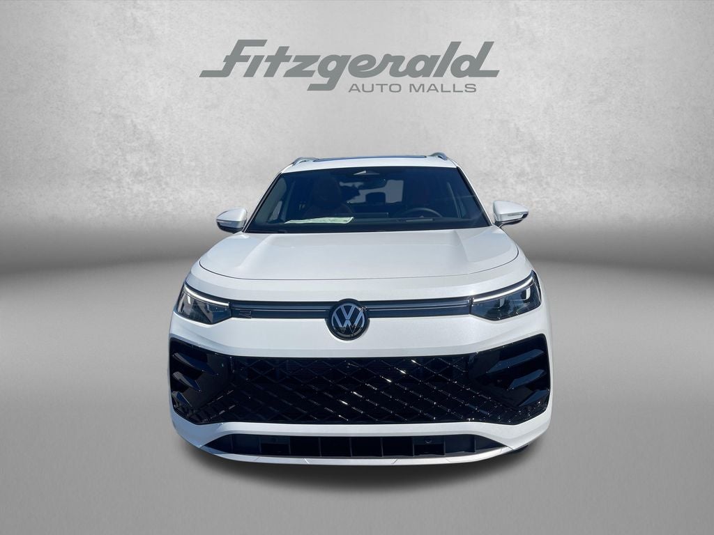 2026 Volkswagen Tiguan 2.0T SEL