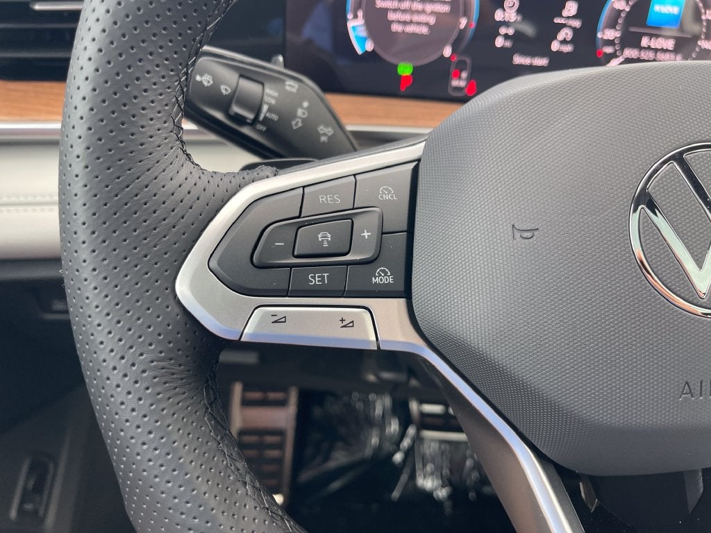 2026 Volkswagen Tiguan SEL R-Line Turbo