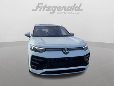 2026 Volkswagen Tiguan SEL R-Line Turbo