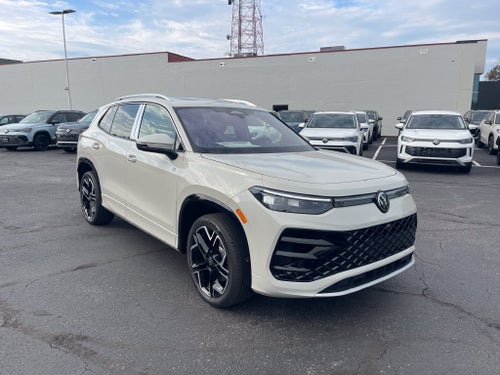 2026 Volkswagen Tiguan 2.0T SEL R-Line