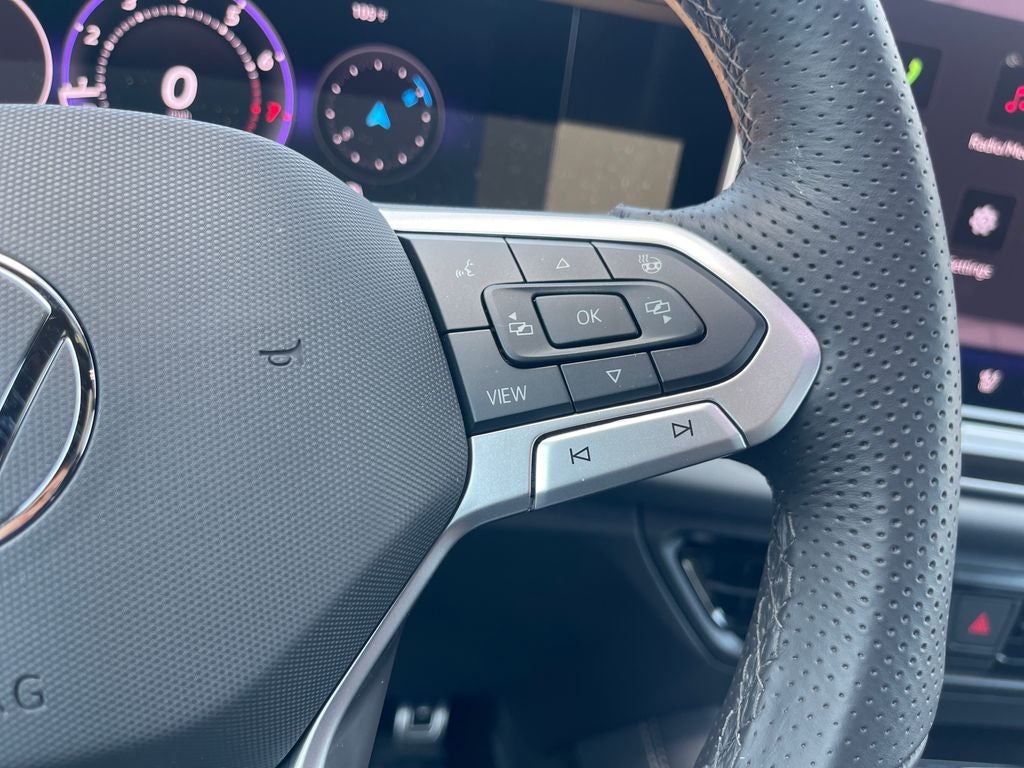 2026 Volkswagen Tiguan 2.0T SEL R-Line Turbo