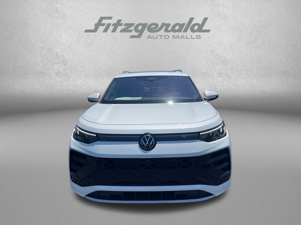 2026 Volkswagen Tiguan 2.0T SEL R-Line Turbo