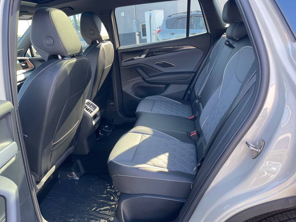 2026 Volkswagen Tiguan 2.0T SEL R-Line Turbo