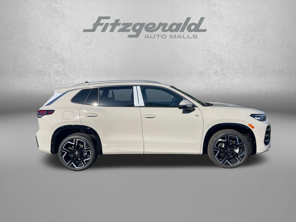 2026 Volkswagen Tiguan 2.0T SEL R-Line Turbo