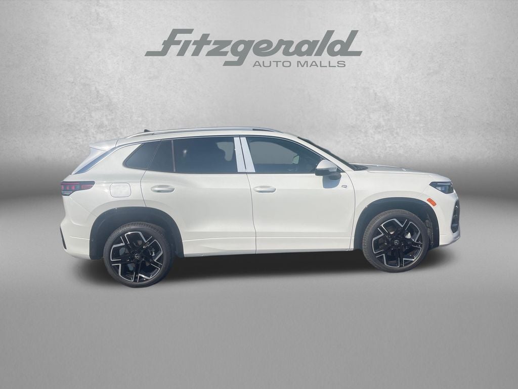 2026 Volkswagen Tiguan 2.0T SEL R-Line Turbo