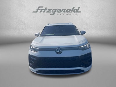 2026 Volkswagen Tiguan 2.0T SEL R-Line Turbo