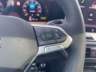 2026 Volkswagen Tiguan 2.0T SEL R-Line
