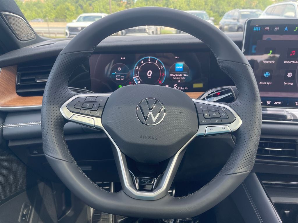 2026 Volkswagen Tiguan 2.0T SEL R-Line