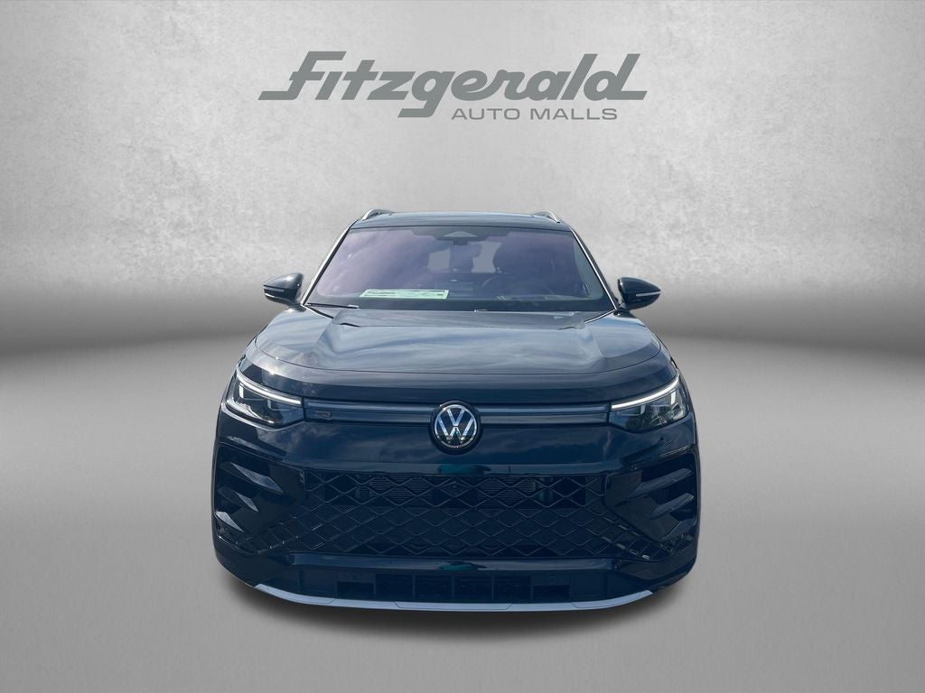2026 Volkswagen Tiguan 2.0T SEL R-Line