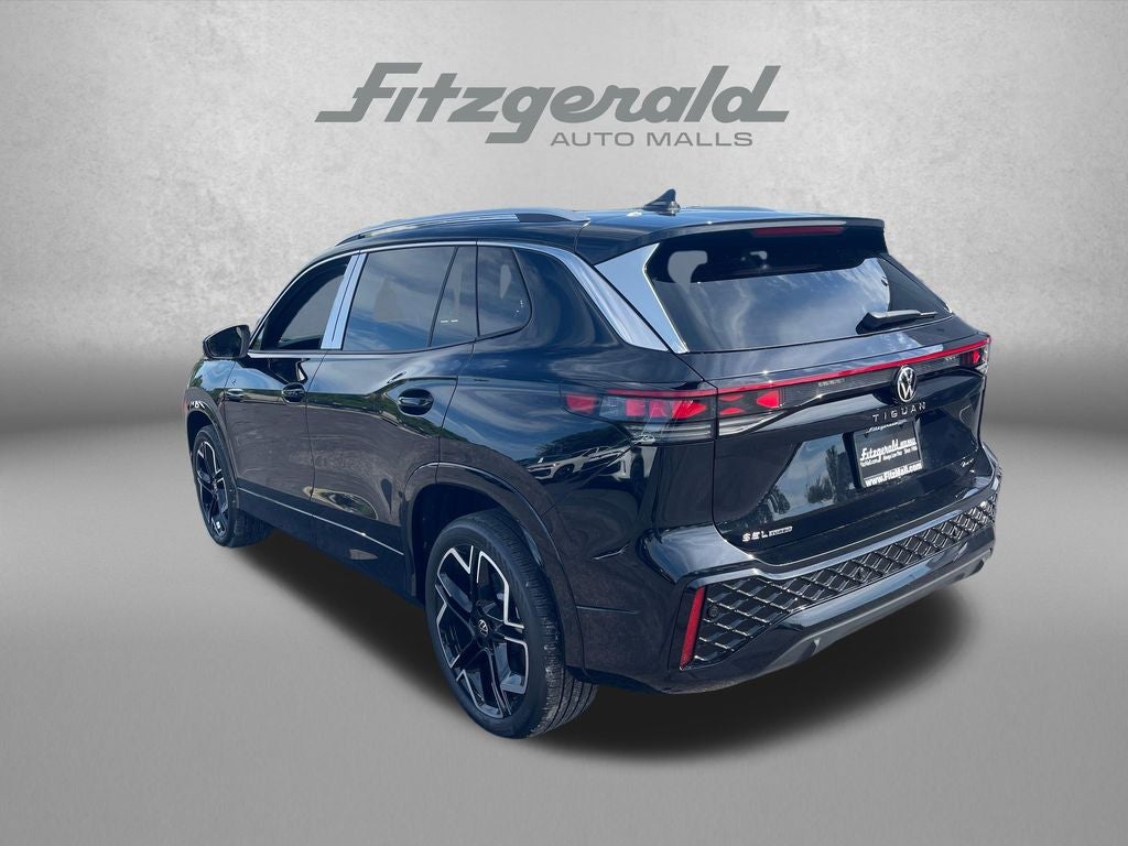2026 Volkswagen Tiguan 2.0T SEL R-Line