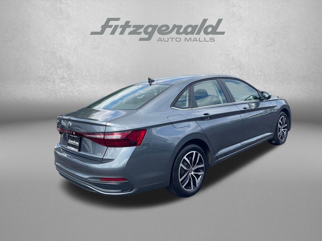2025 Volkswagen Jetta 1.5T SE