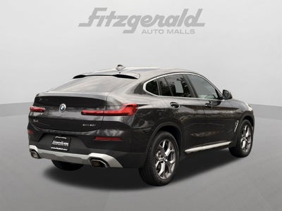 2024 BMW X4 xDrive30i