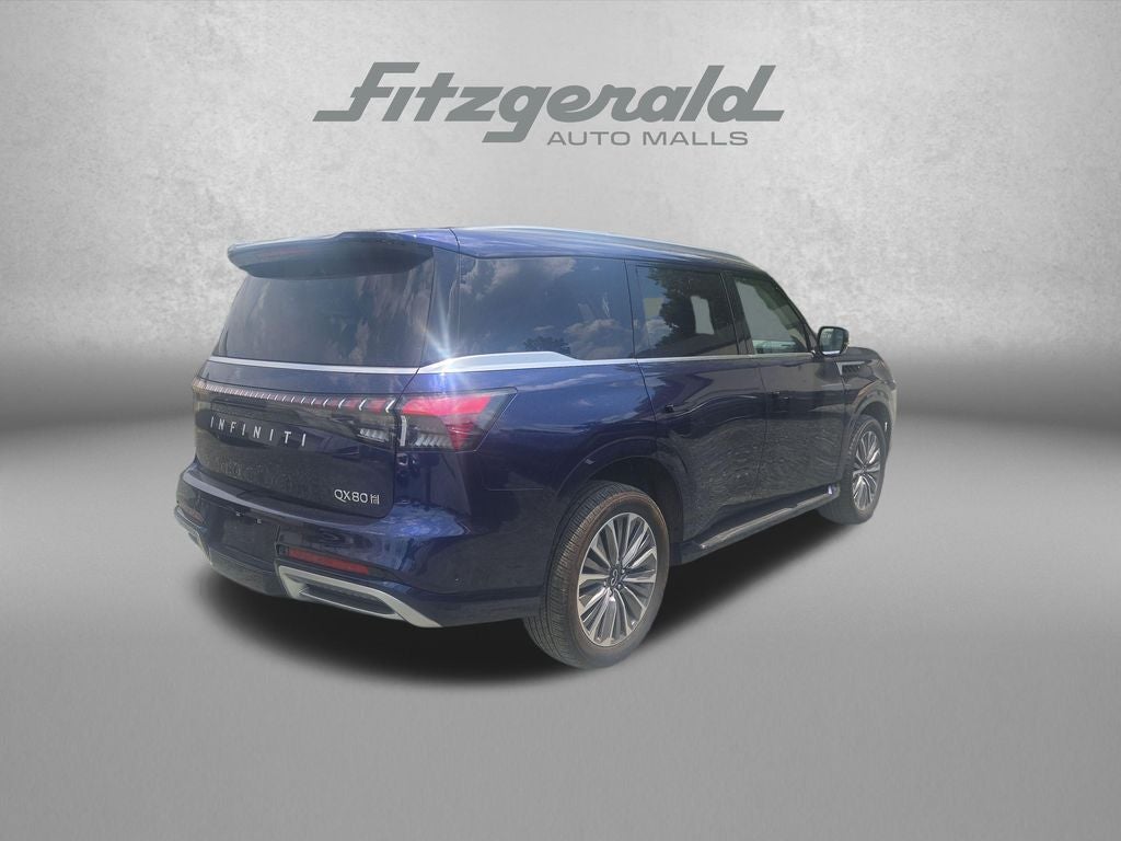 2025 INFINITI QX80 LUXE