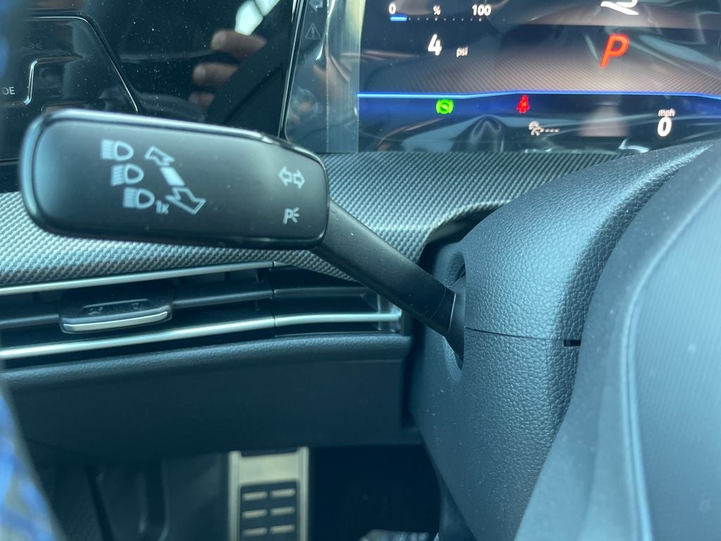 2026 Volkswagen Golf R 2.0T